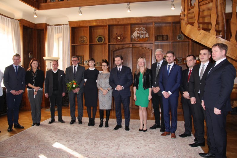 Laureaci konkursu z wizytą u Prezydenta Miasta Szczecina Piotra Krzystka 