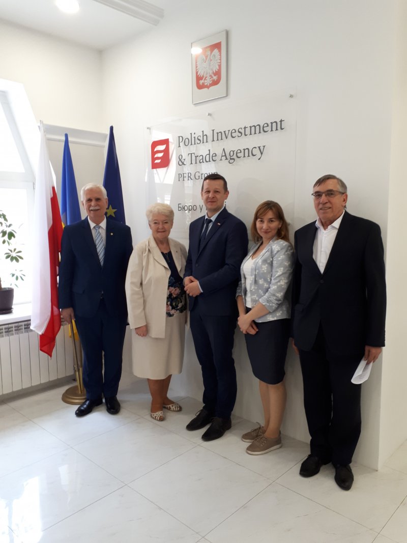 Polska Agencja Inwestycji i Handlu w Kijowie - P. Szymczak, A. Konklewska, Karol Kubica, Tatiana Czuża, W. W. Griebienikow