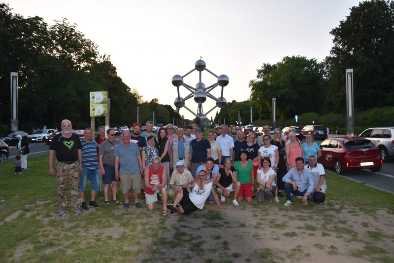 Atomium ma 102 metry wysokości i waży 2400 ton. Konstrukcja, wykonana ze stali i aluminium, powstała w 1958 roku dla uświetnienia Wystawy Światowej w Brukseli.