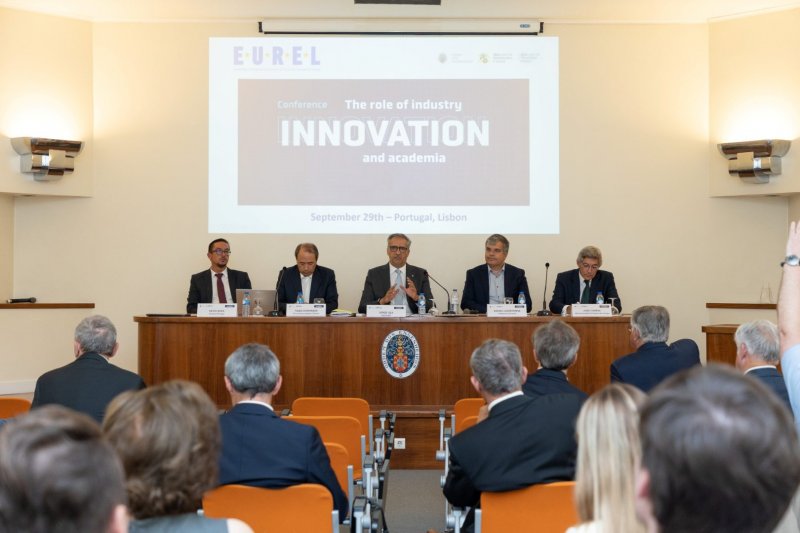 Konferencja 